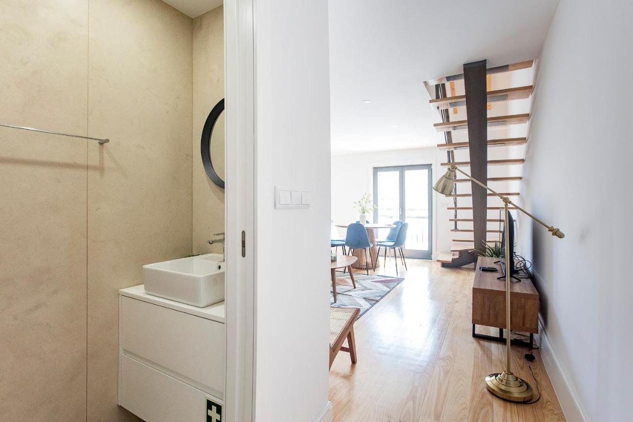 Bright 3Br Flat W/ Ac In City Center By Lovelystay Порту Екстер'єр фото
